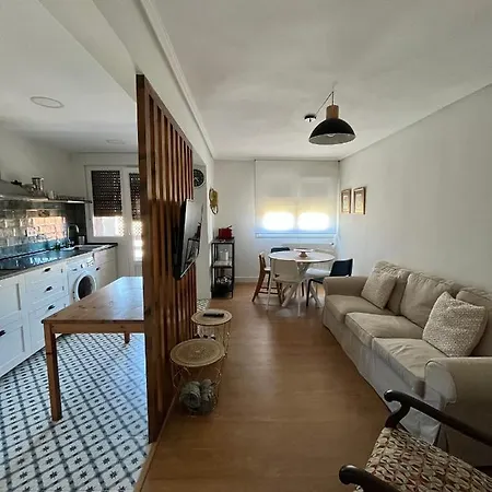 Apartment For 4 In Casa Natalia No Elevator Leioa