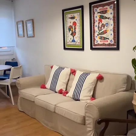 Apartment For 4 In Casa Natalia No Elevator Leioa